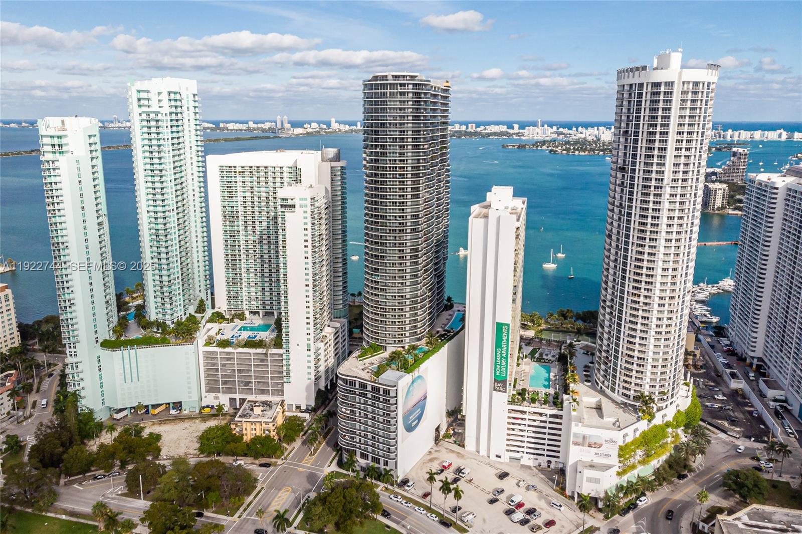 488 NE 18th St # 2311