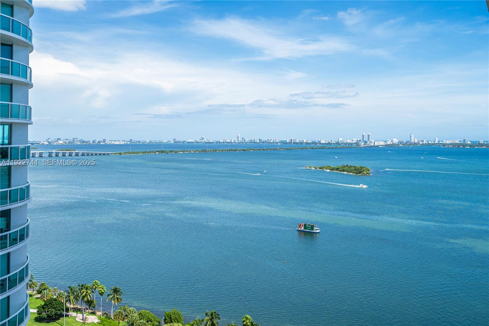 488 NE 18th St # 2311