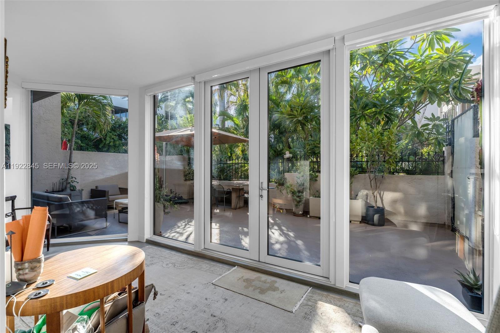 161 Crandon Blvd # 125