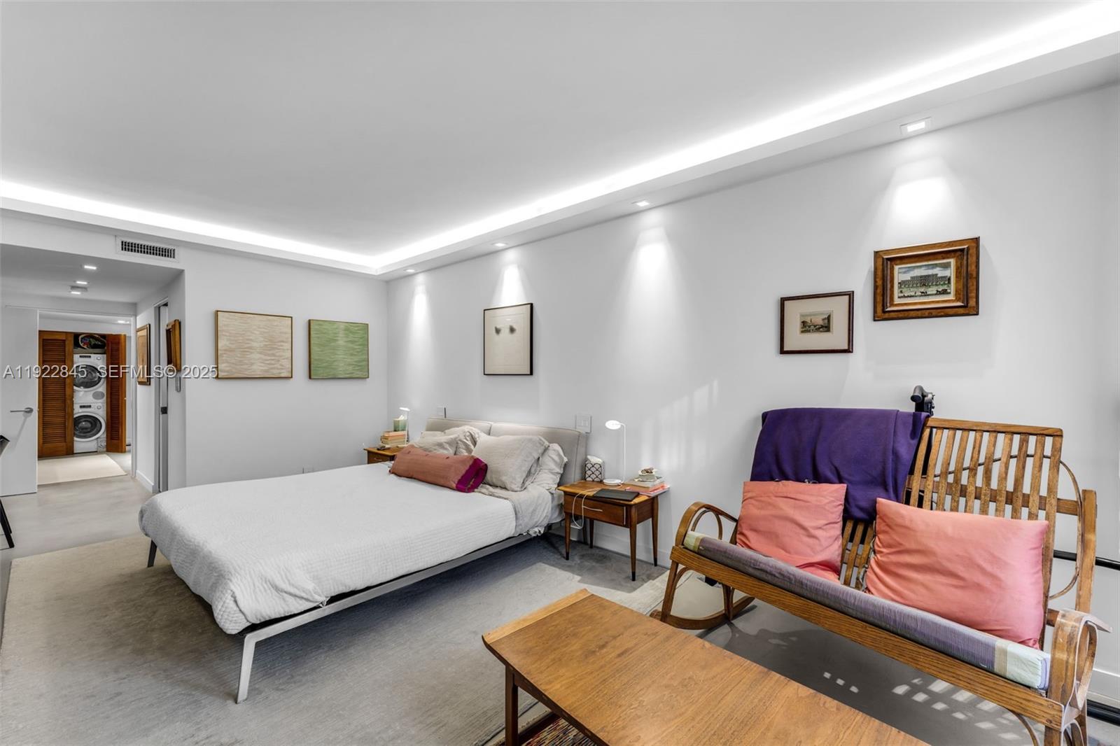 161 Crandon Blvd # 125