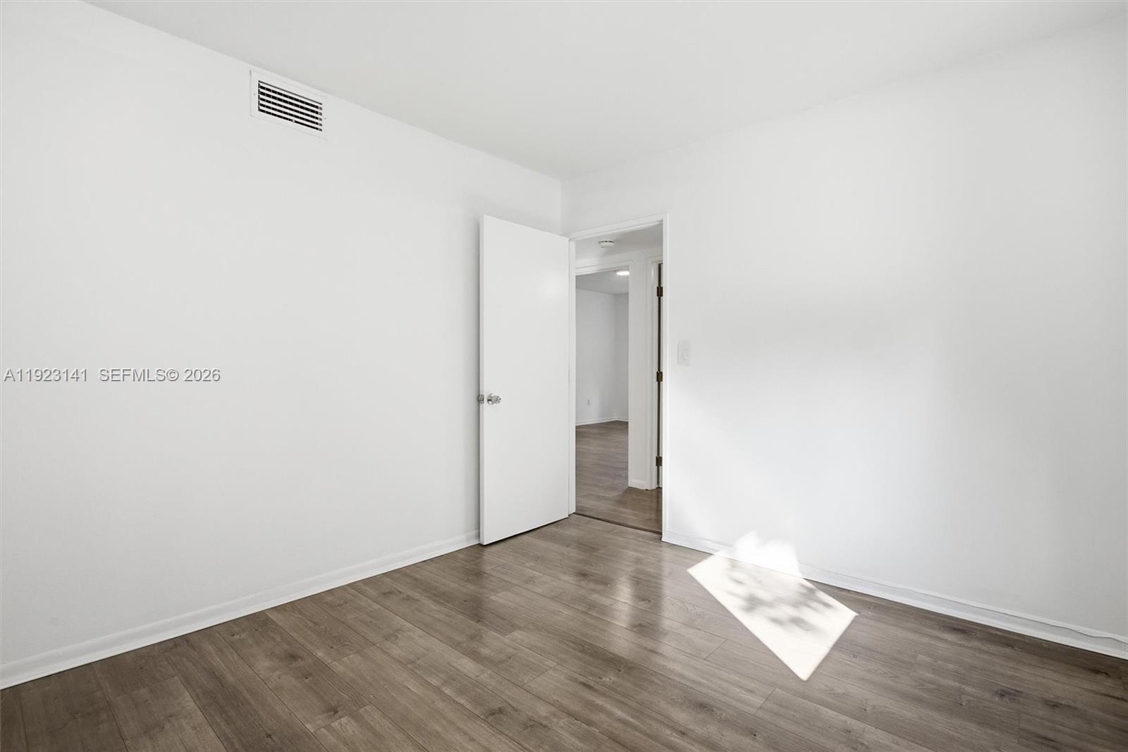 1045 SW 25th Ave