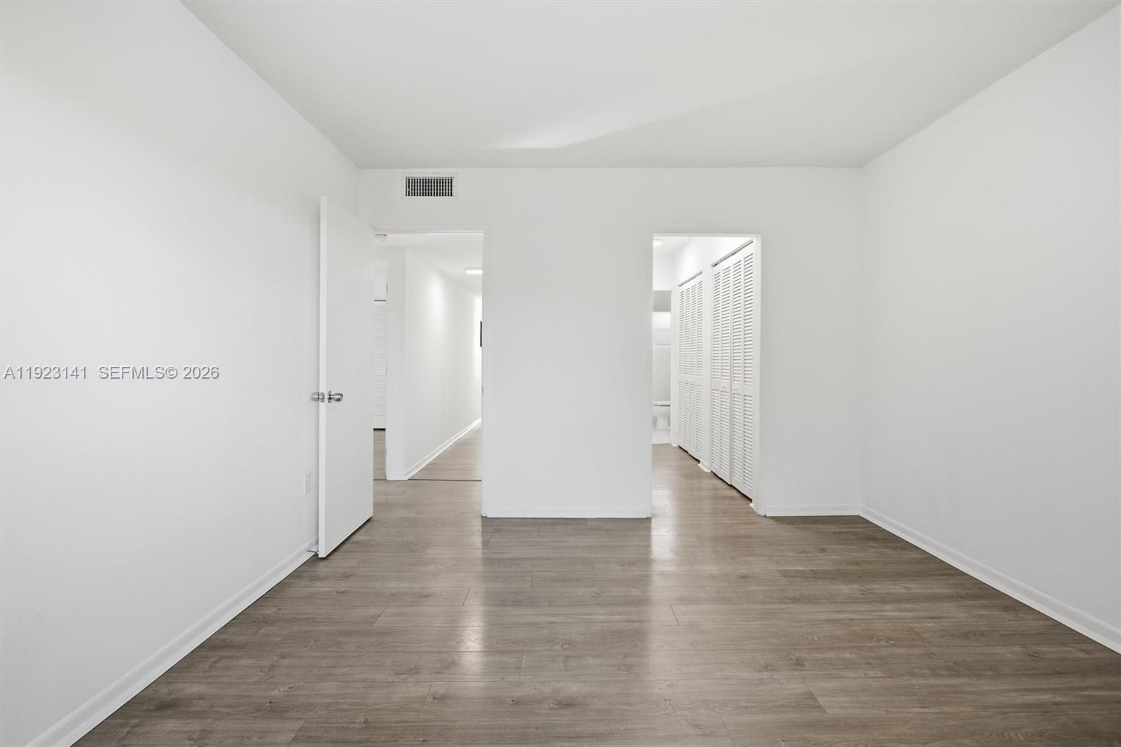 1045 SW 25th Ave