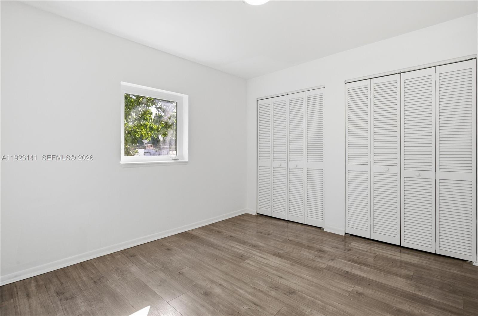 1045 SW 25th Ave