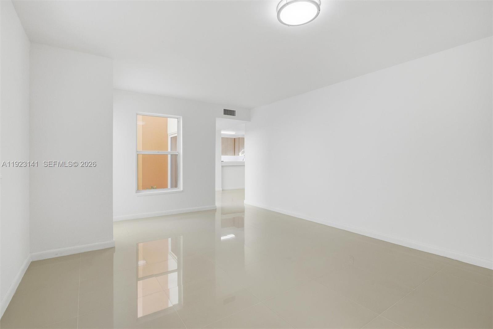 1045 SW 25th Ave