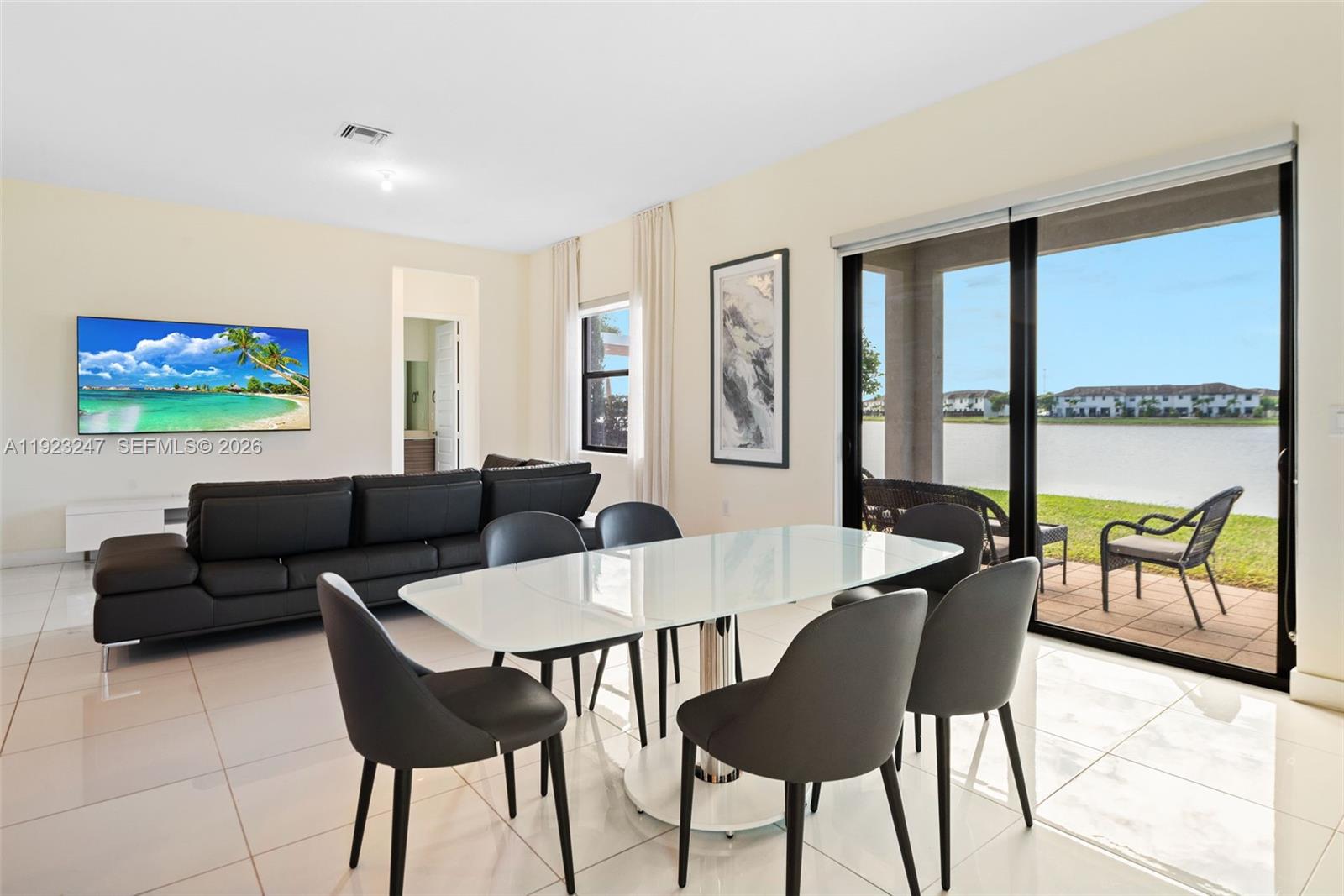 16060 NW 89th Ct Unit: *