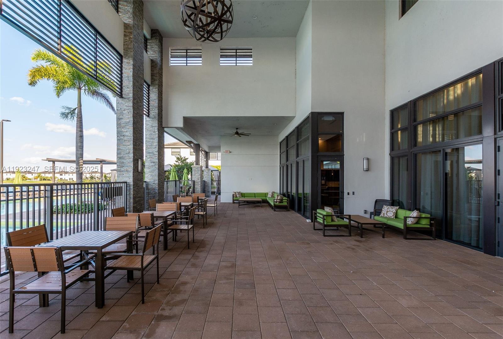 16060 NW 89th Ct Unit: *