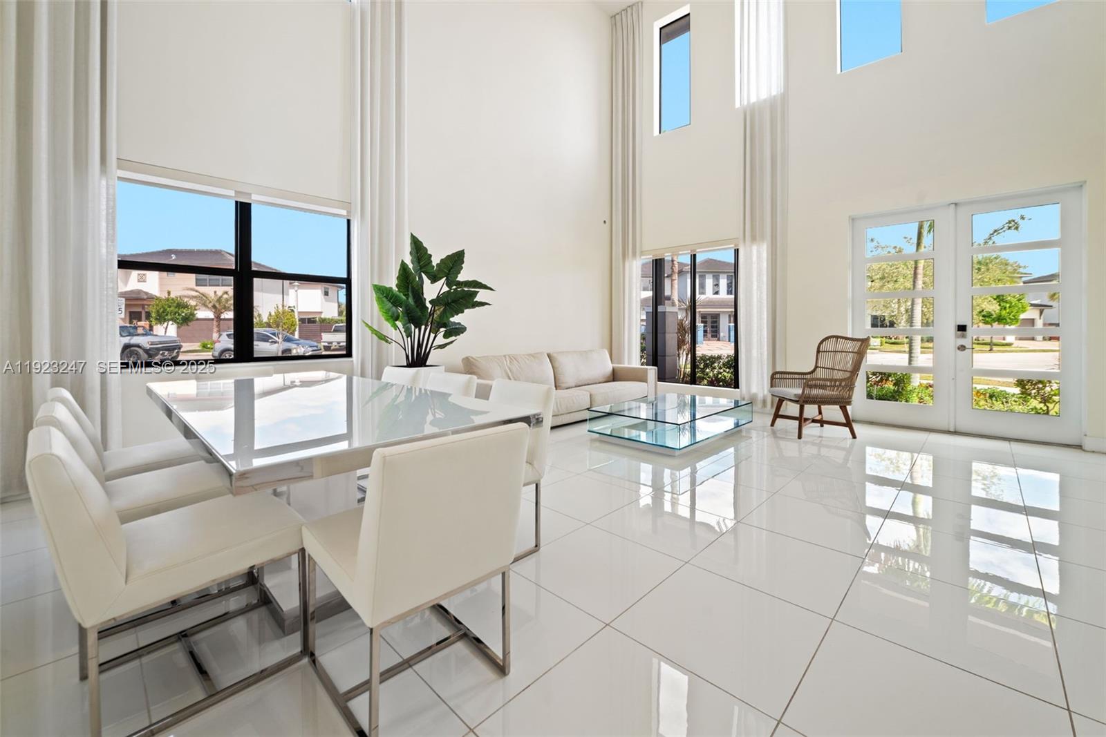 16060 NW 89th Ct Unit: *