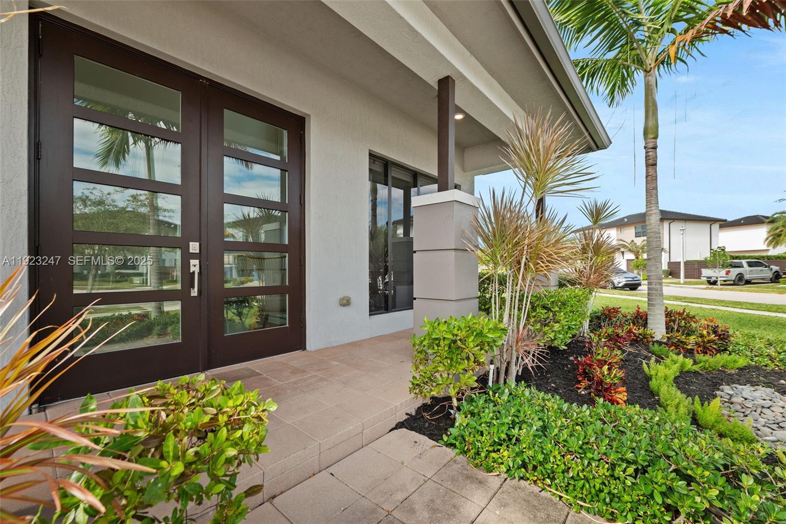 16060 NW 89th Ct Unit: *