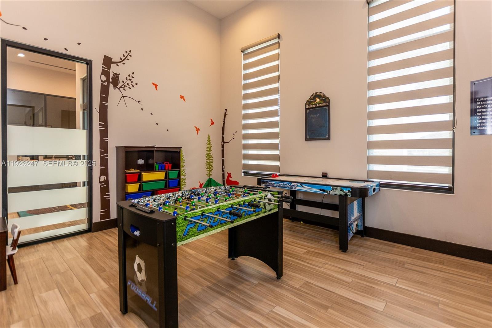 16060 NW 89th Ct Unit: *