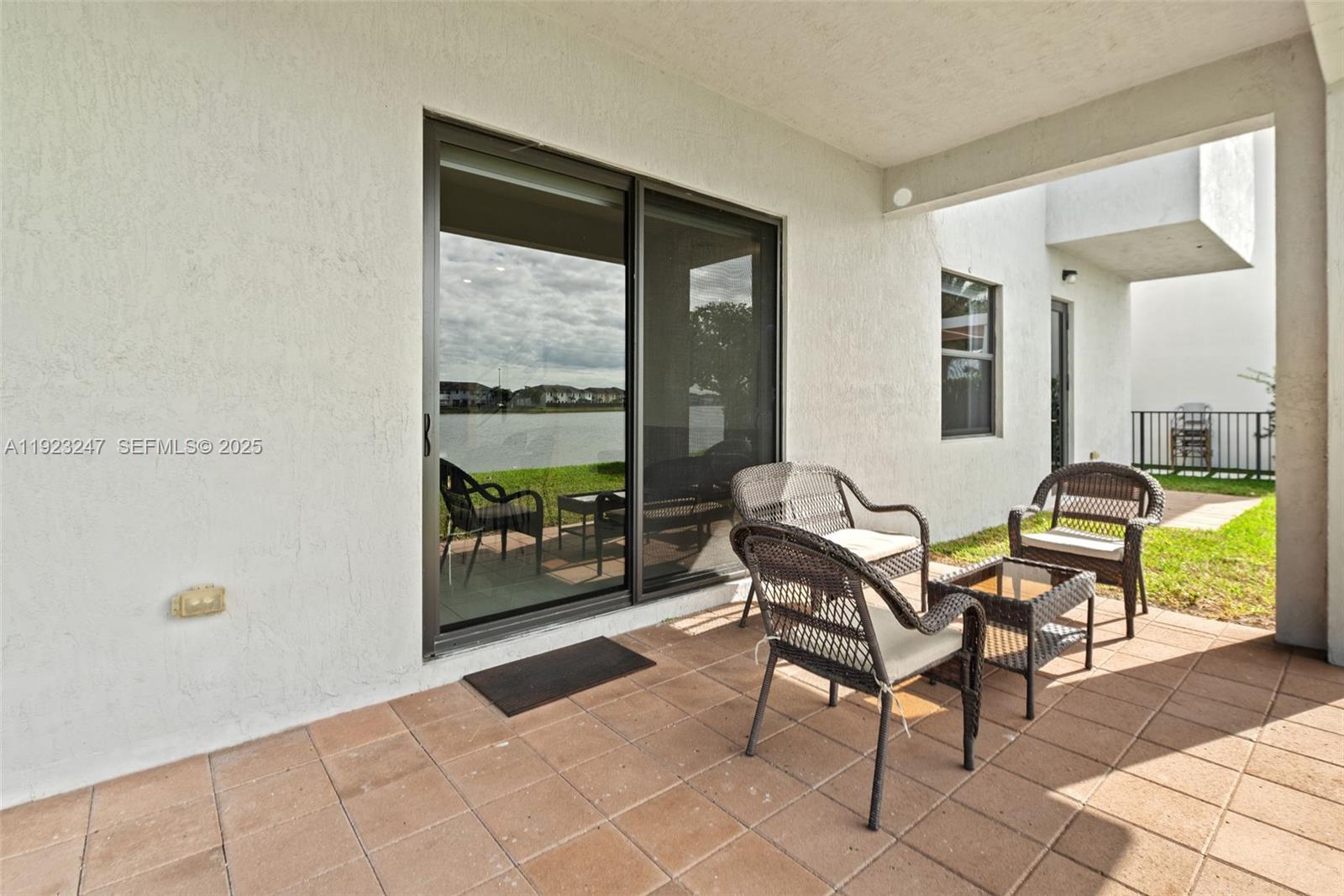 16060 NW 89th Ct Unit: *