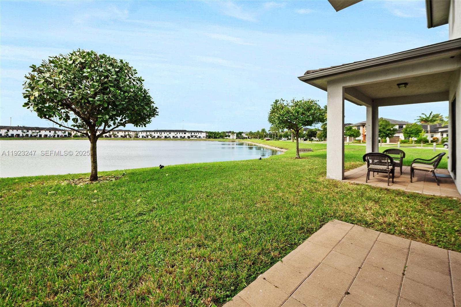 16060 NW 89th Ct Unit: *