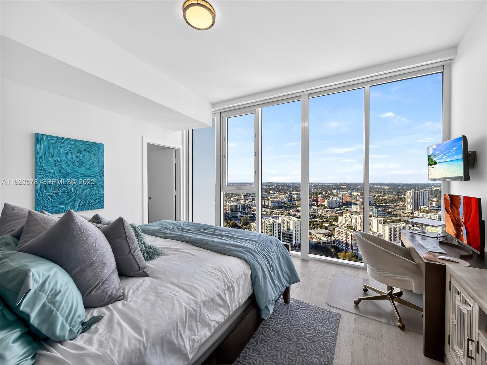 2020 N Bayshore Dr # 4103