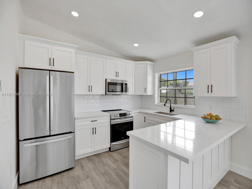 13529 SW 62nd St # 5