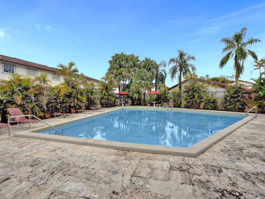 13529 SW 62nd St # 5