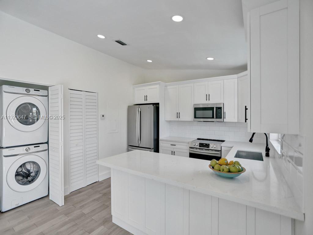 13529 SW 62nd St # 5