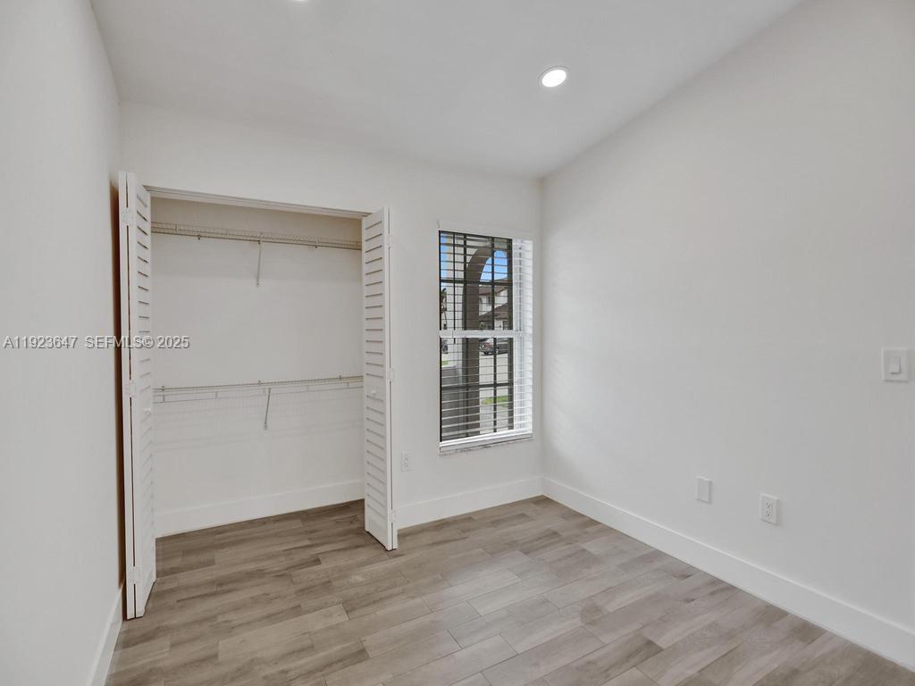 13529 SW 62nd St # 5