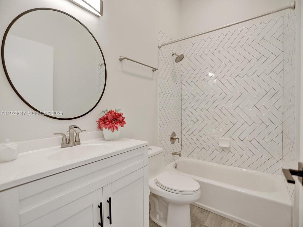 13529 SW 62nd St # 5