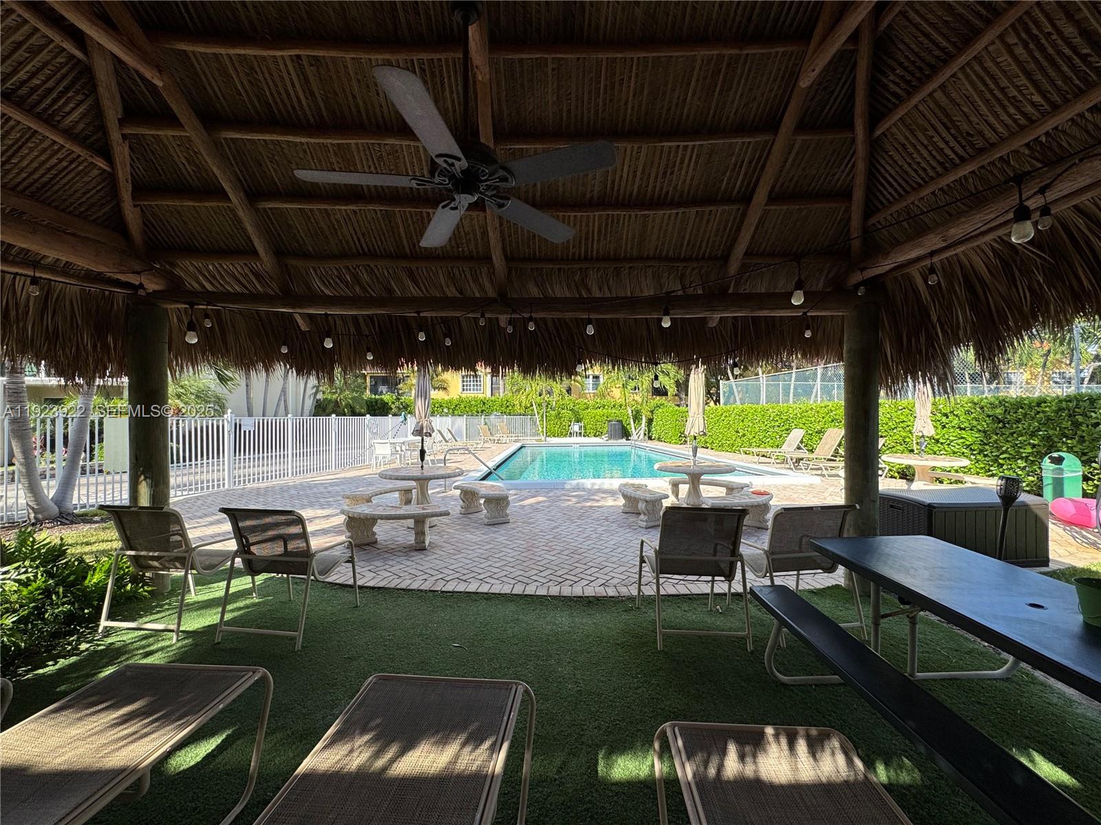 5555 N Ocean Blvd # 28