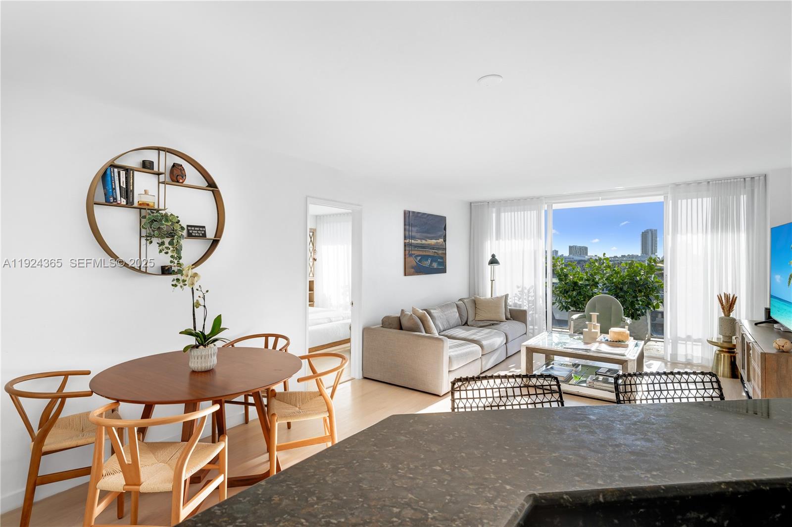 1800 Sunset Harbour Dr # 803