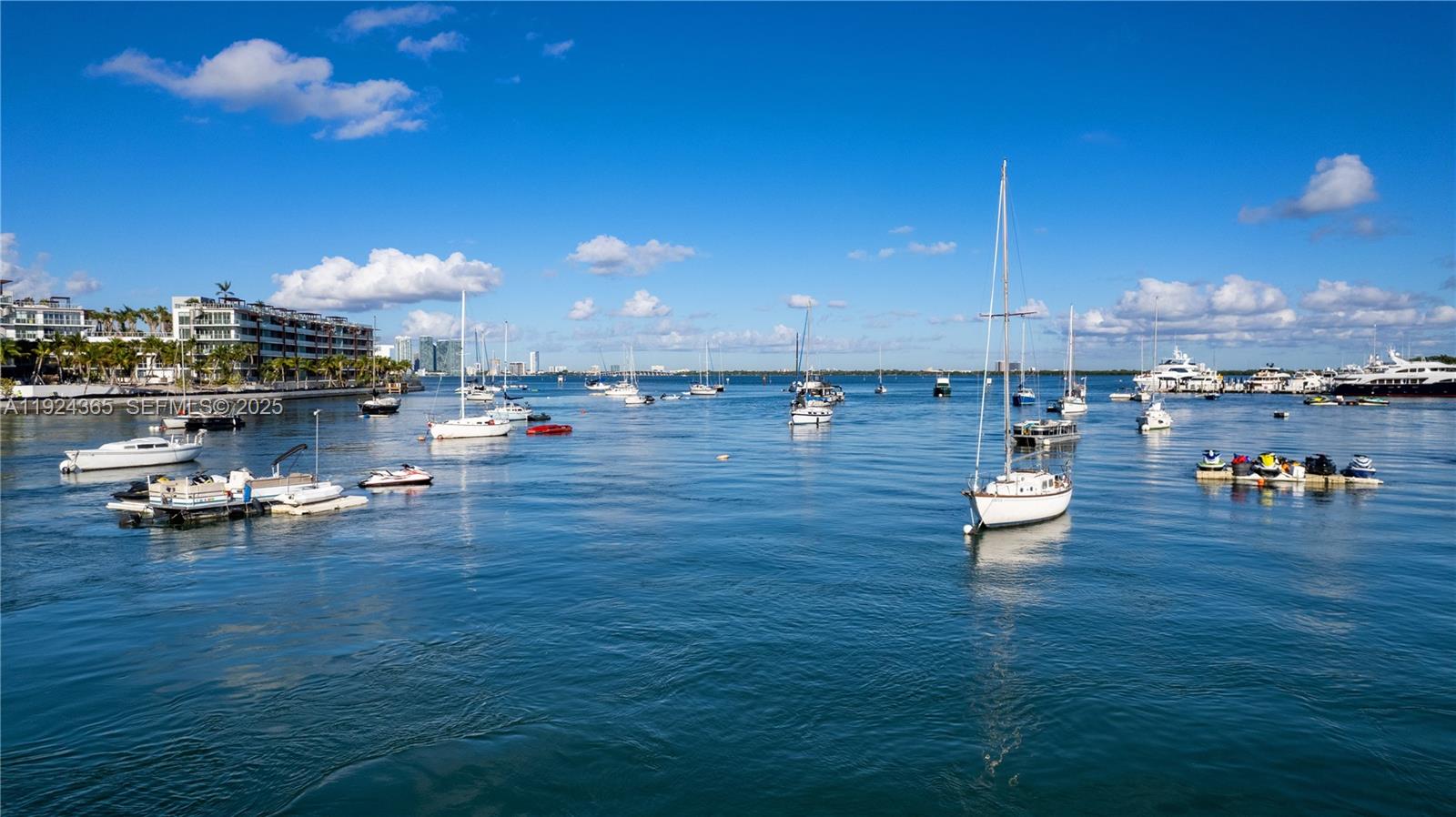 1800 Sunset Harbour Dr # 803