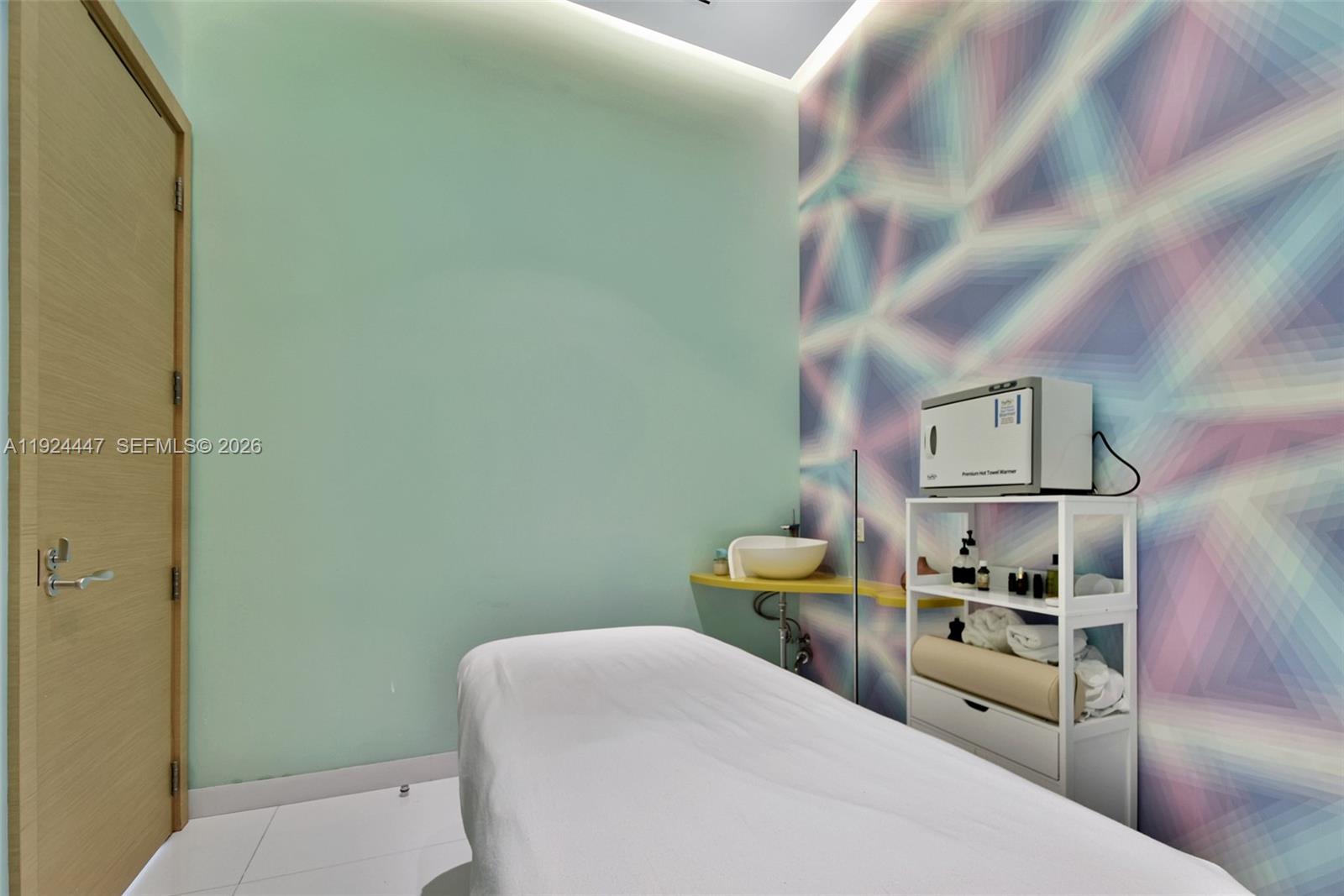 501 NE 31st St # 2902