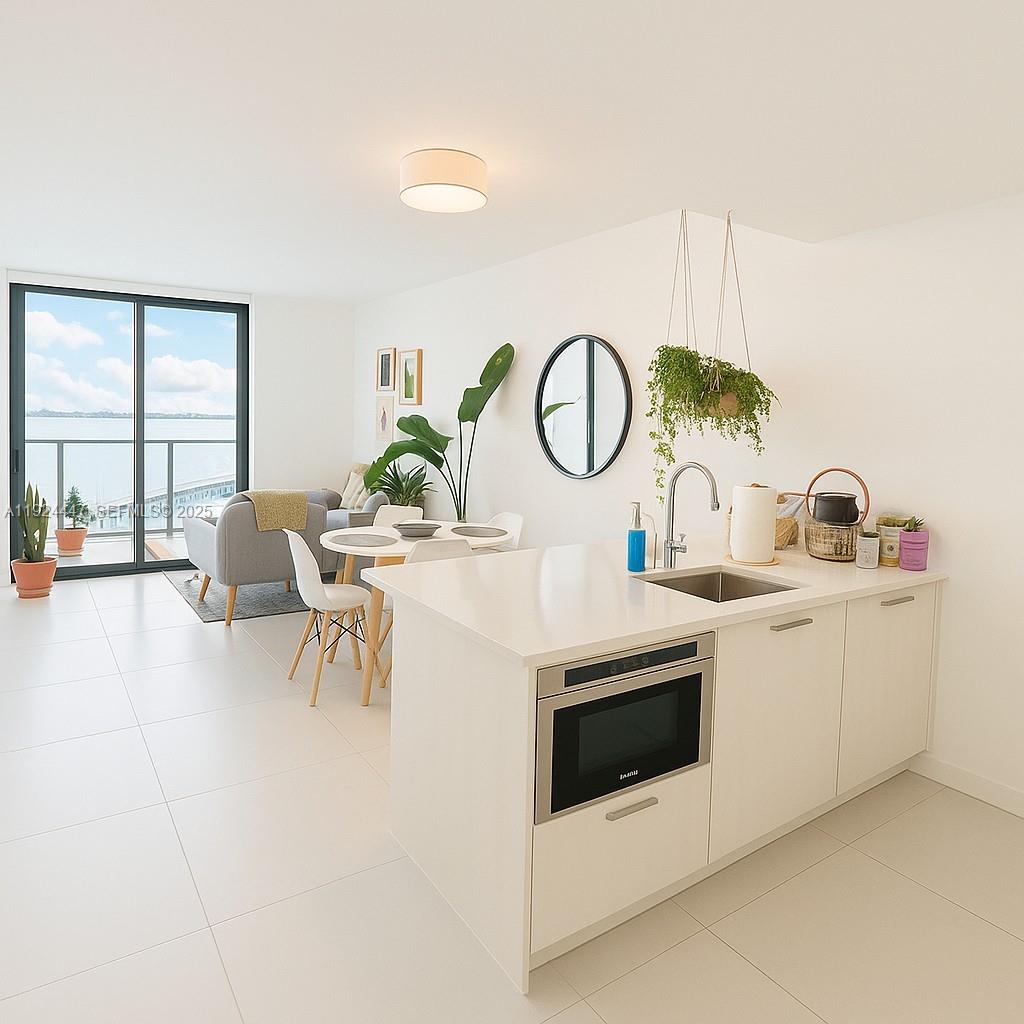 501 NE 31st St # 2902