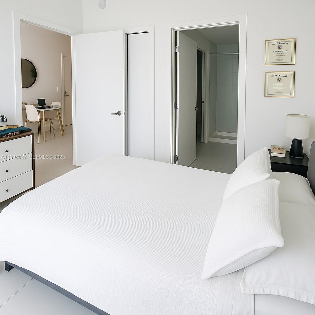 501 NE 31st St # 2902