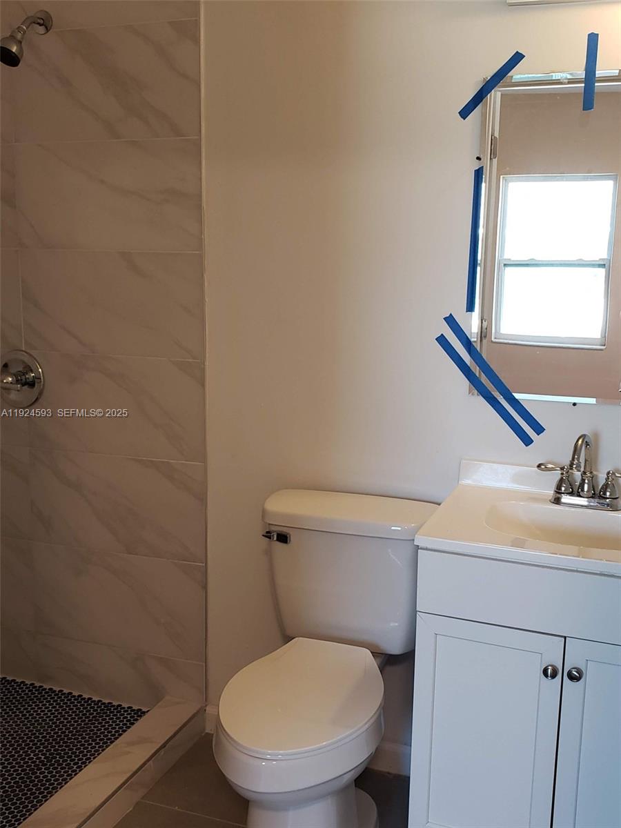 5800 New Tampa Hwy # 33