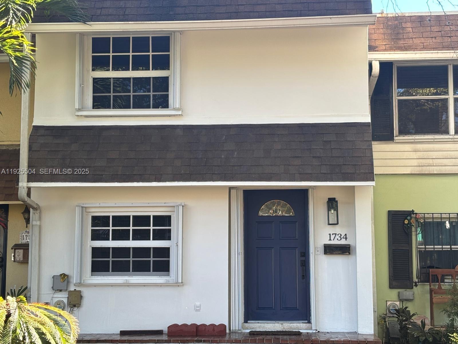 1734 NE 142nd St