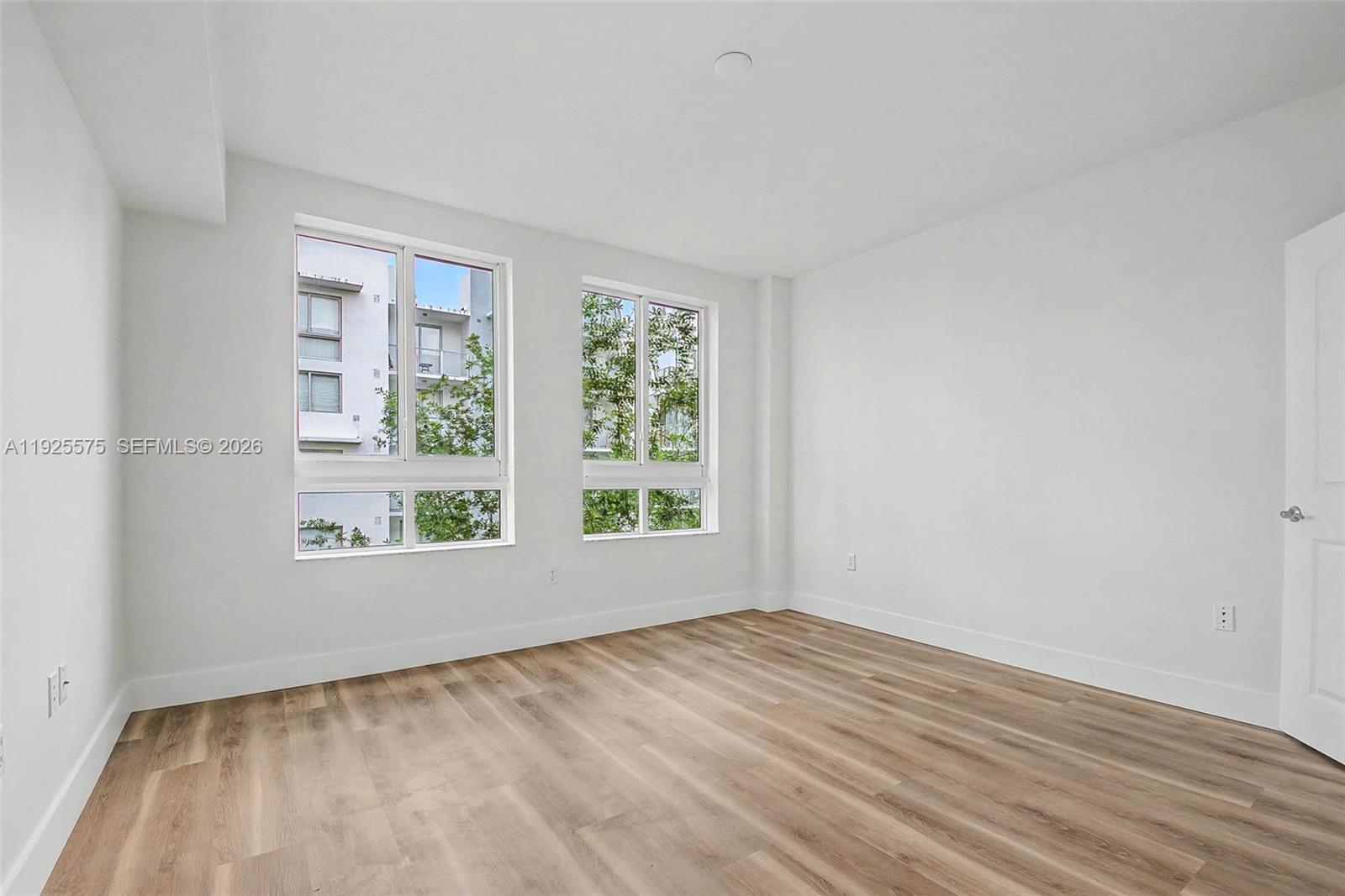 7355 SW 89th St # 502N