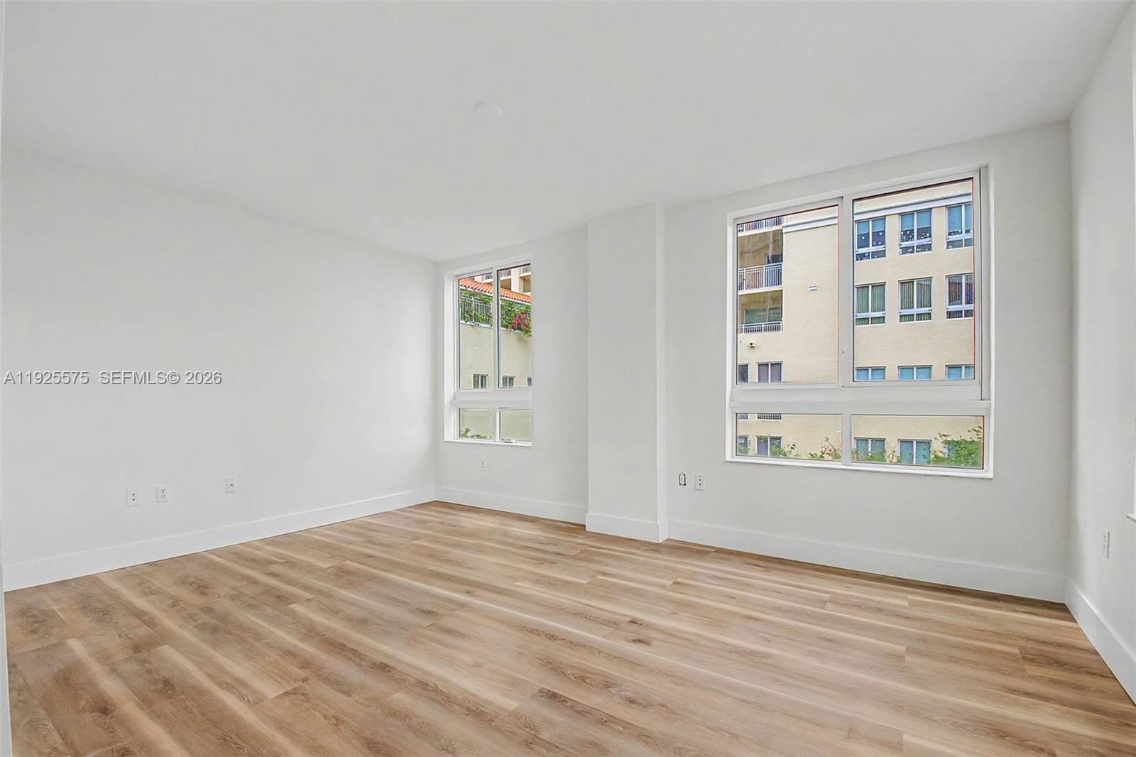 7355 SW 89th St # 502N