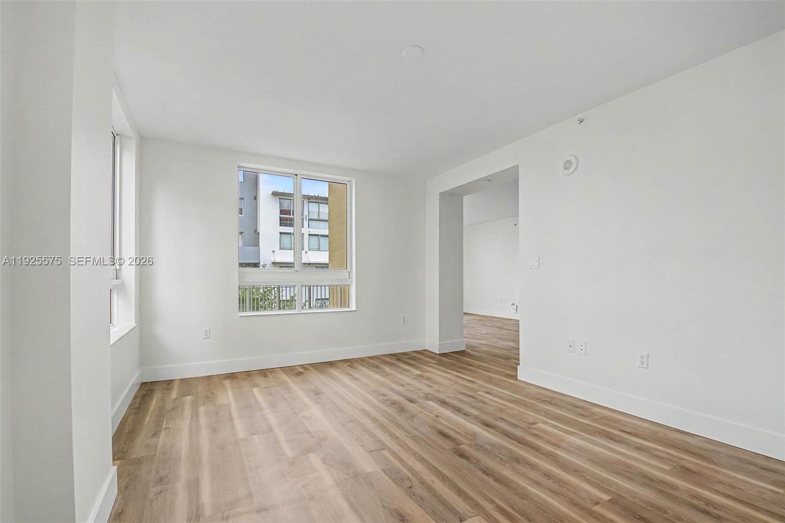 7355 SW 89th St # 502N