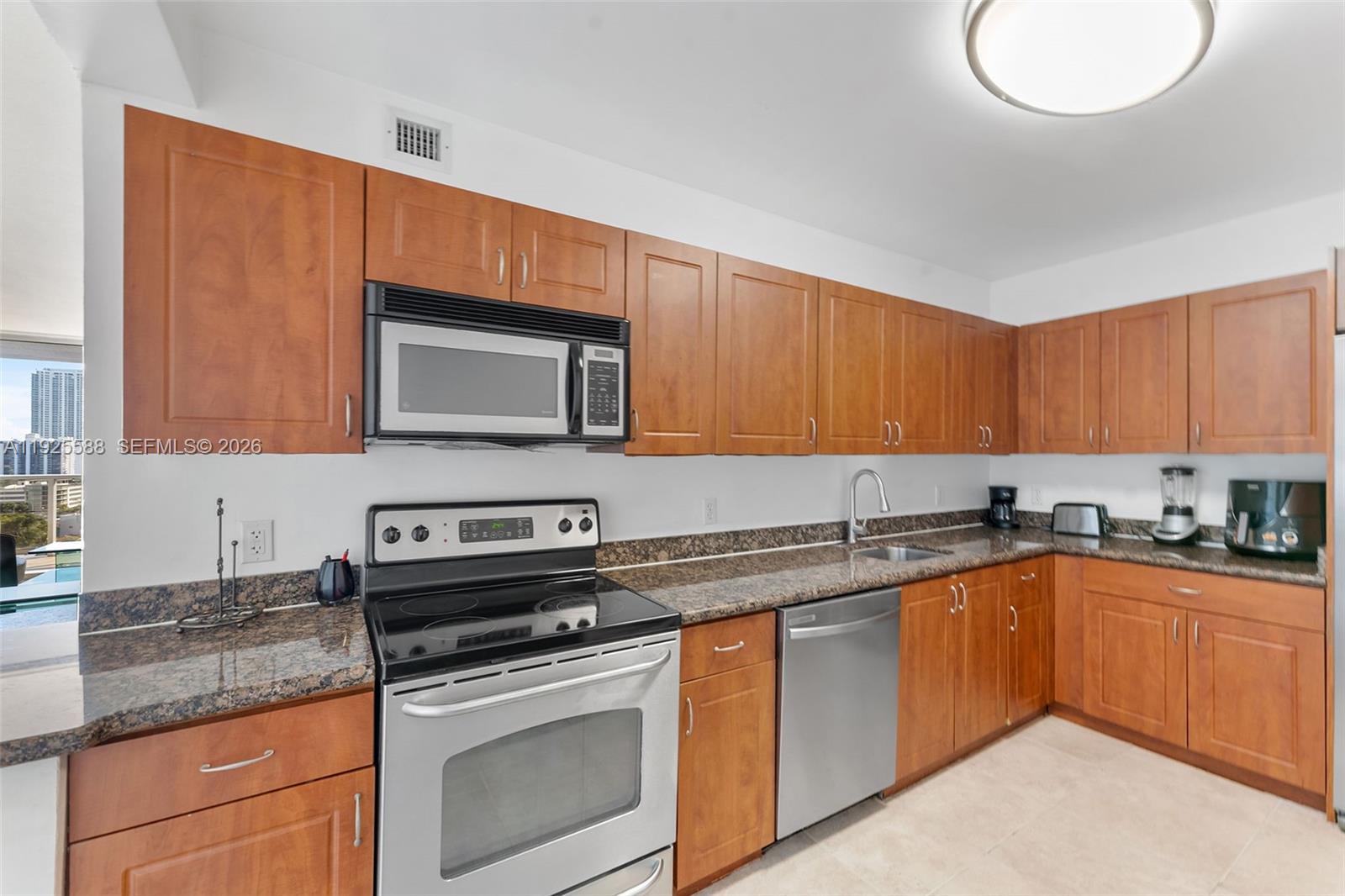 401 69th ST # 1408