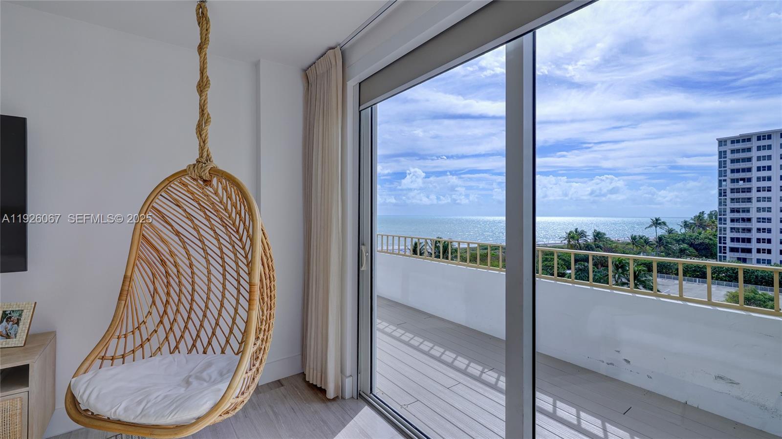 177 Ocean Lane Dr # 707