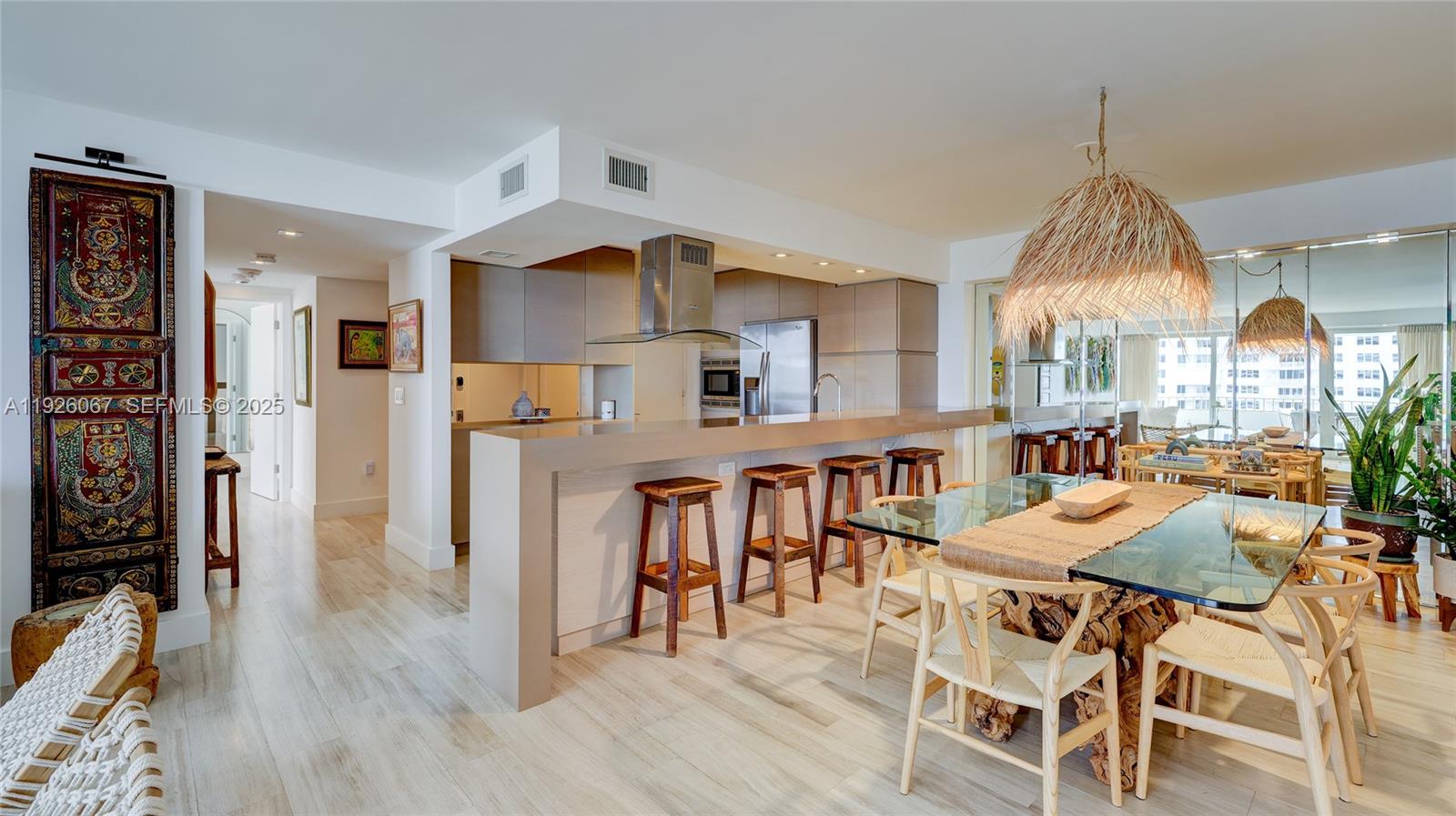 177 Ocean Lane Dr # 707