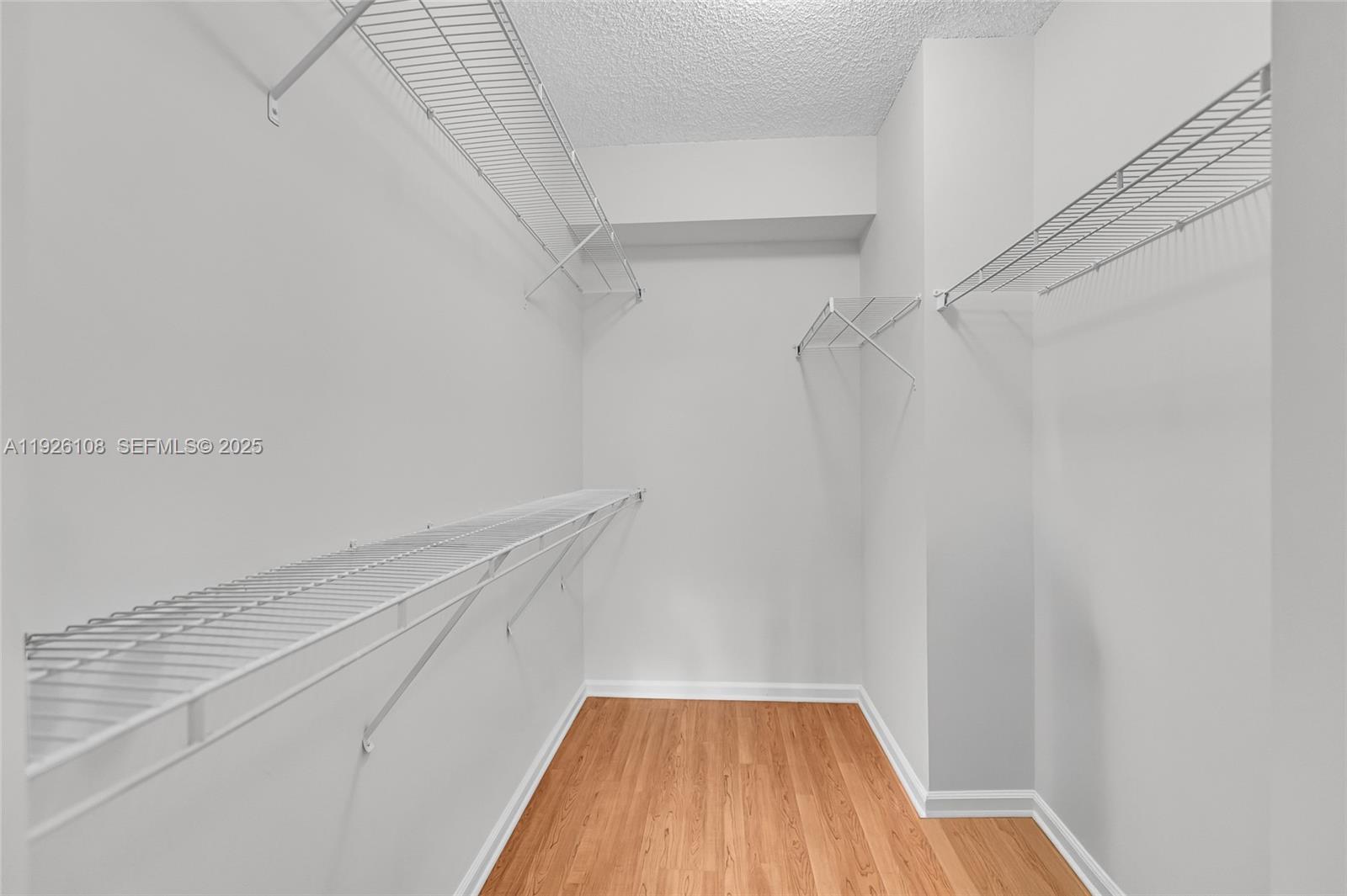 17150 N Bay Rd # 2301