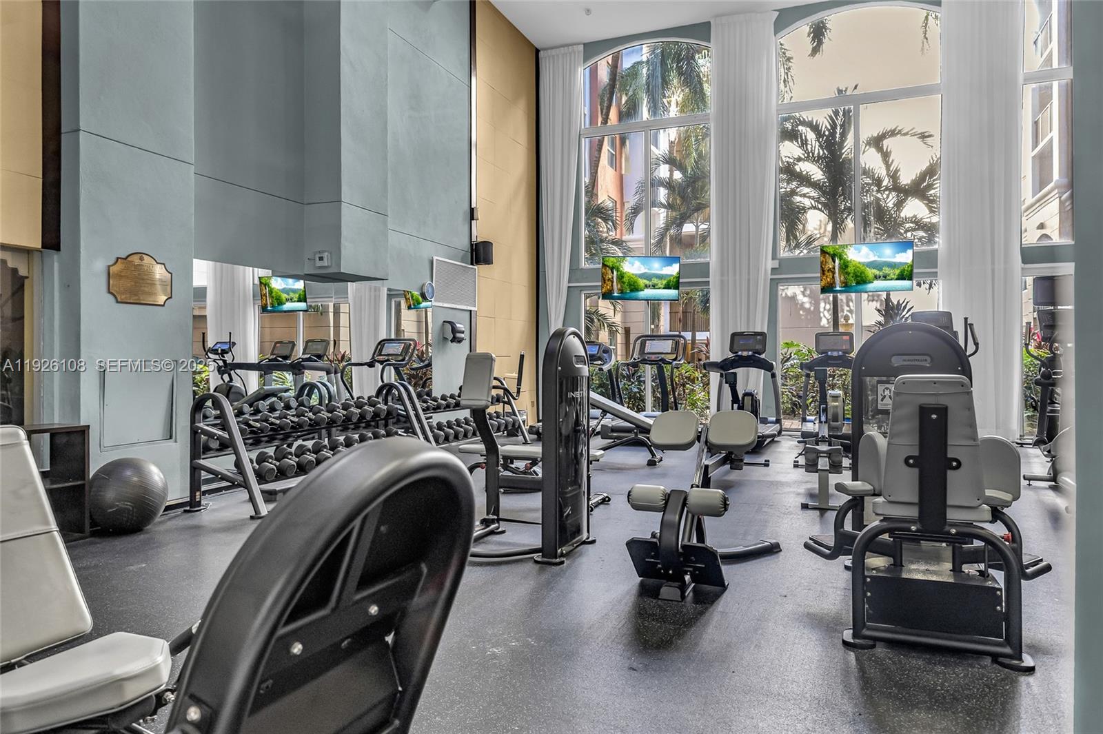 17150 N Bay Rd # 2301