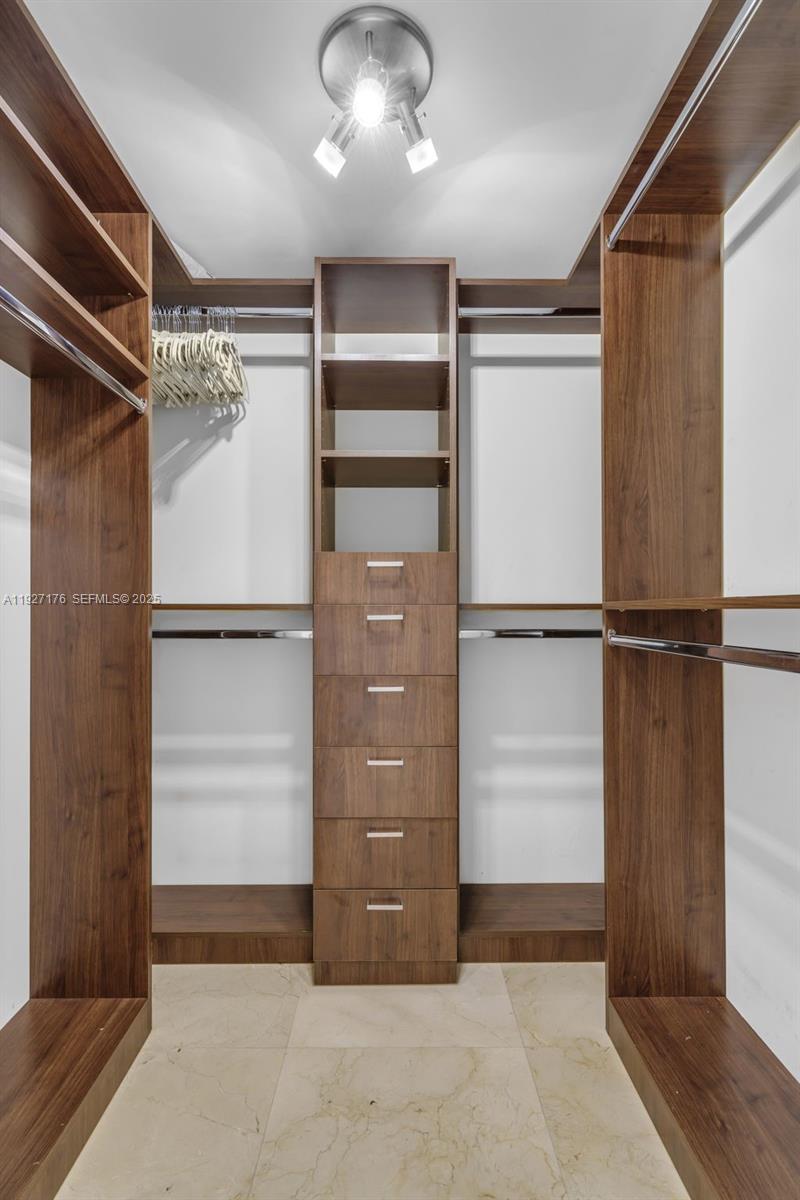 495 Brickell Ave # 2405