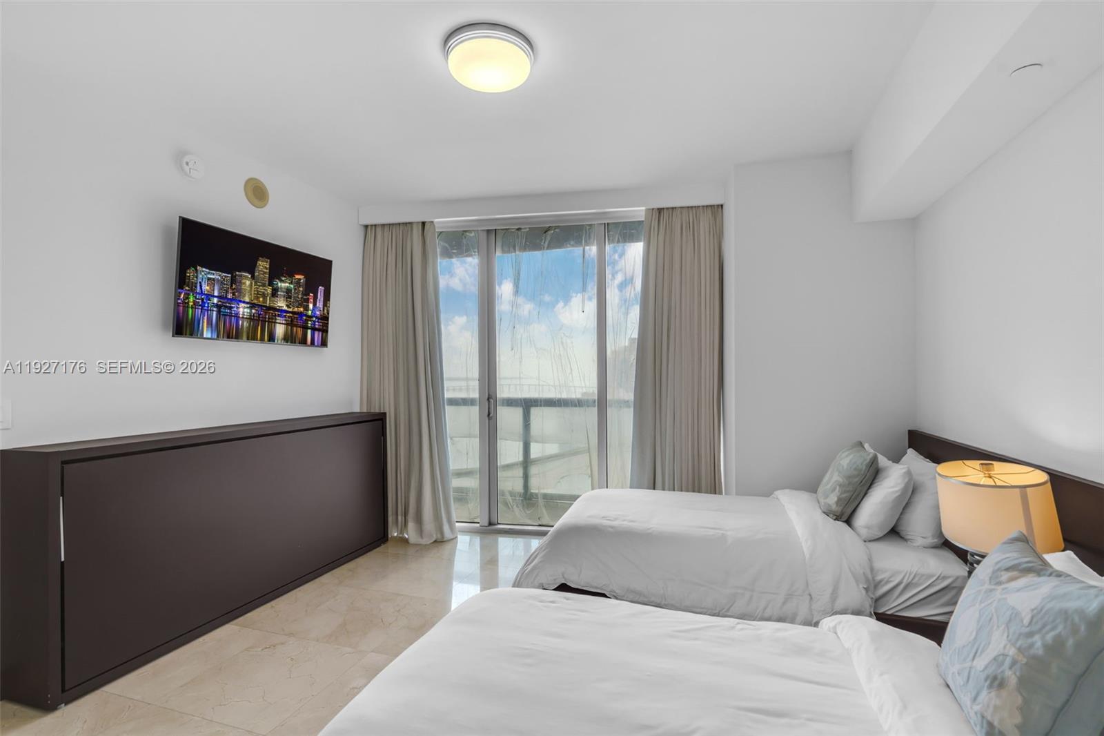 495 Brickell Ave # 2405