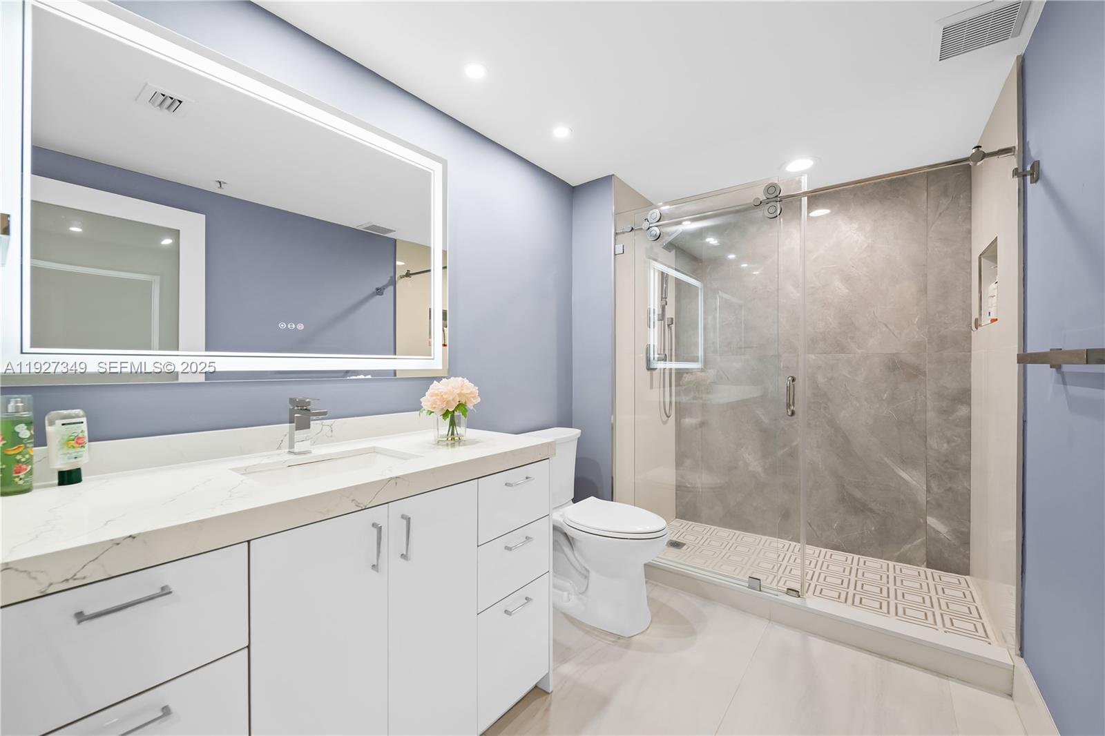 2000 N Bayshore Dr # 1503