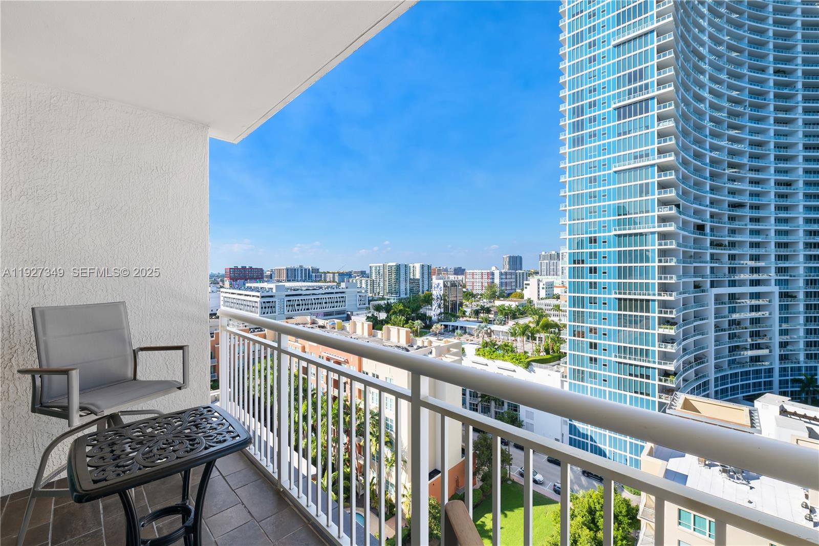 2000 N Bayshore Dr # 1503