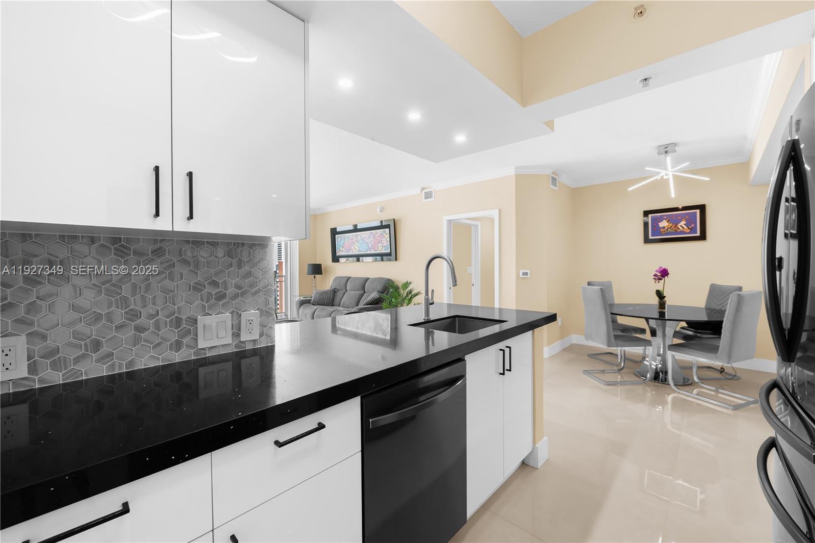 2000 N Bayshore Dr # 1503