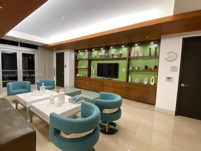 500 BRICKELL AV # 3004