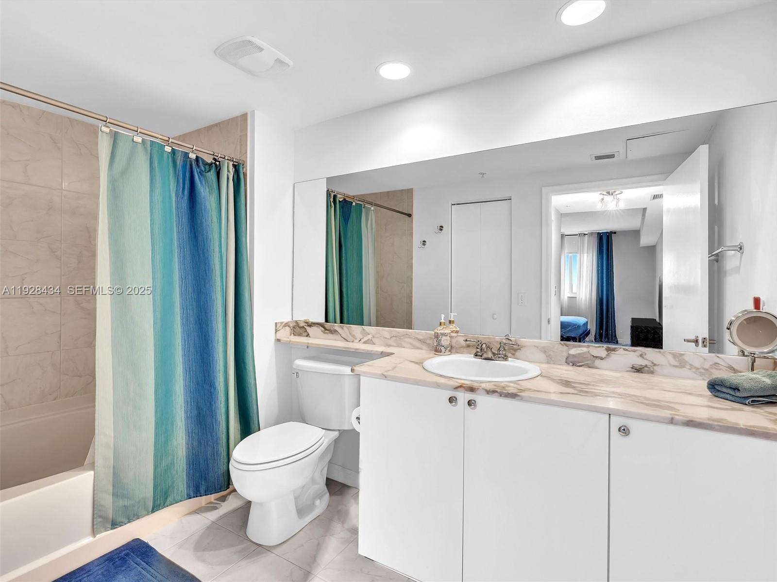 18800 NE 29th Ave # 822