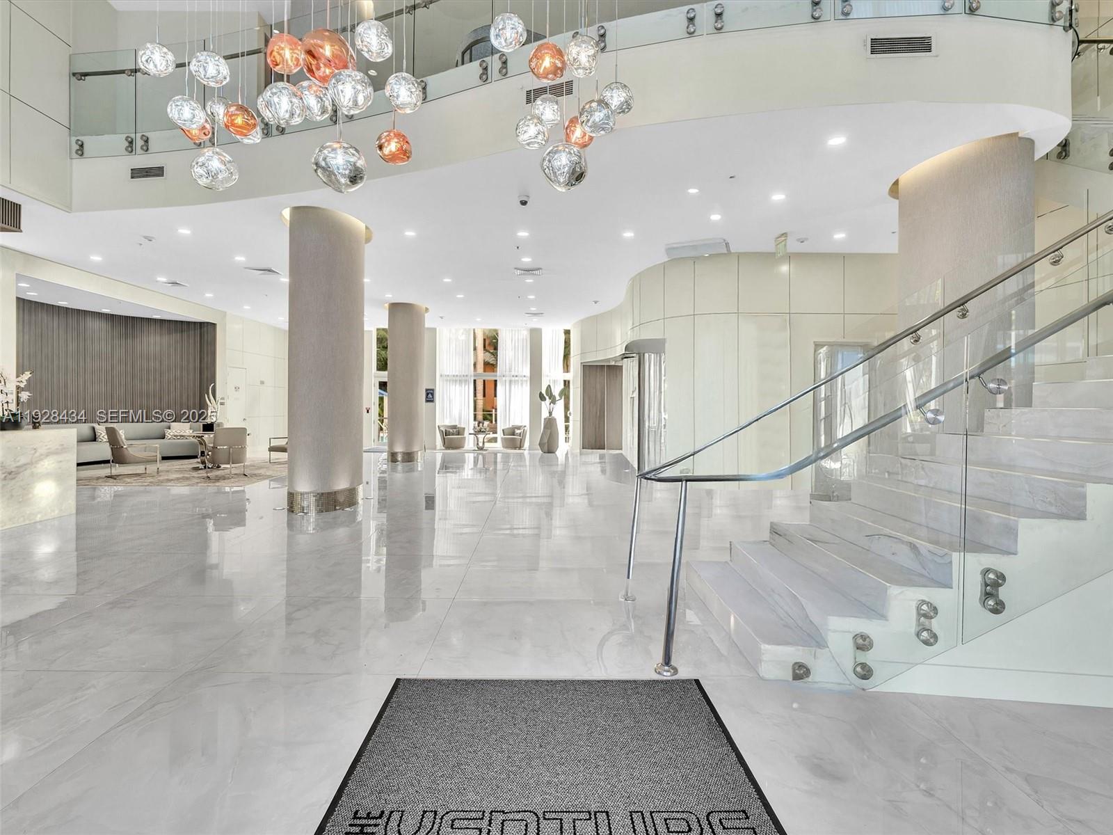 18800 NE 29th Ave # 822