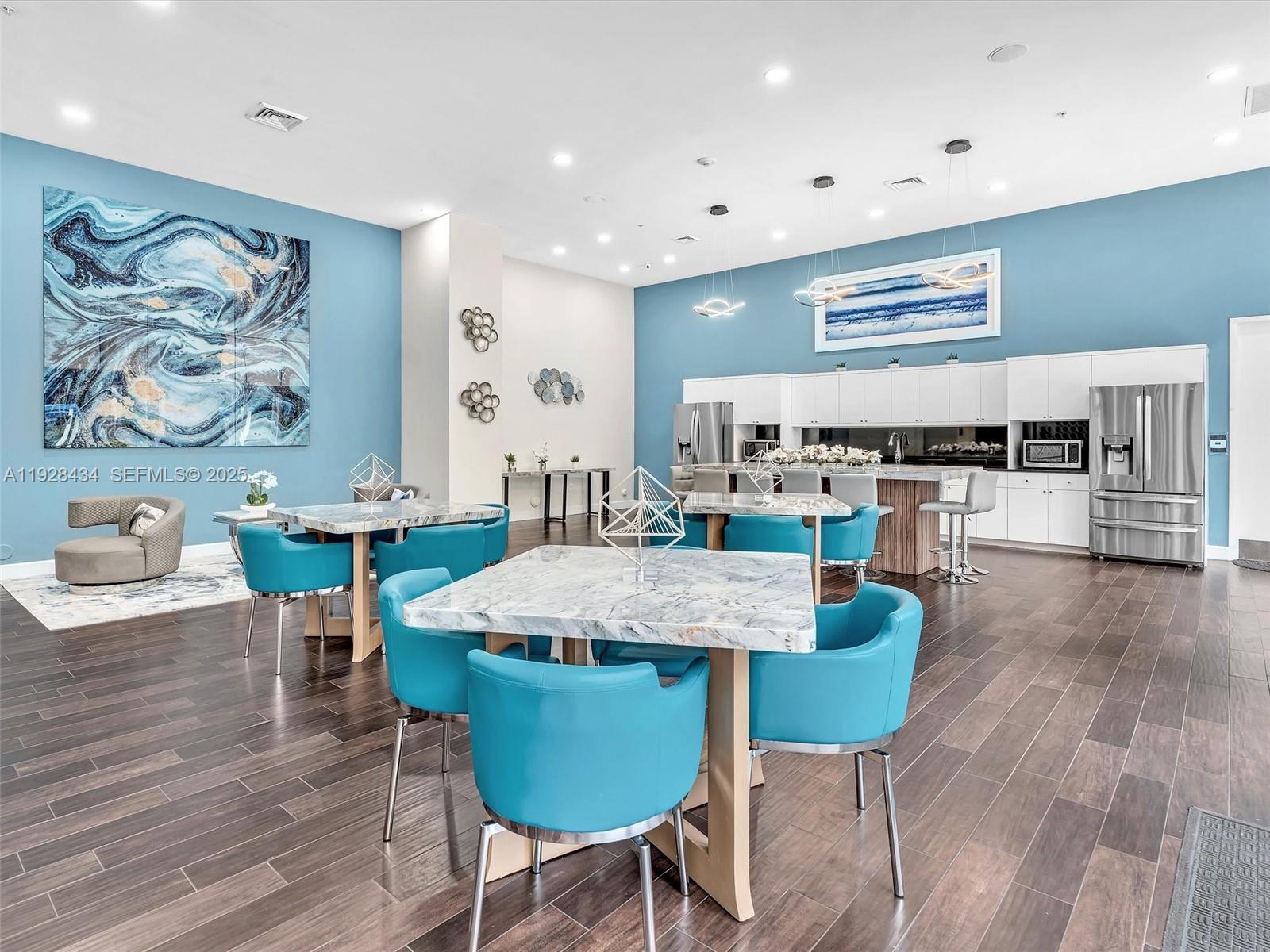 18800 NE 29th Ave # 822