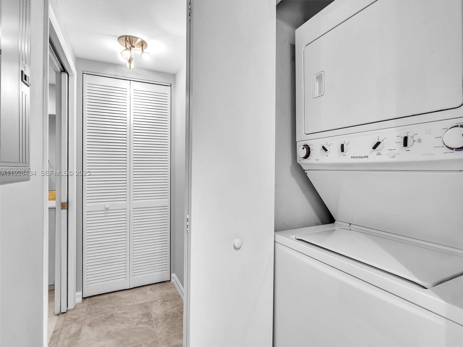 18800 NE 29th Ave # 822