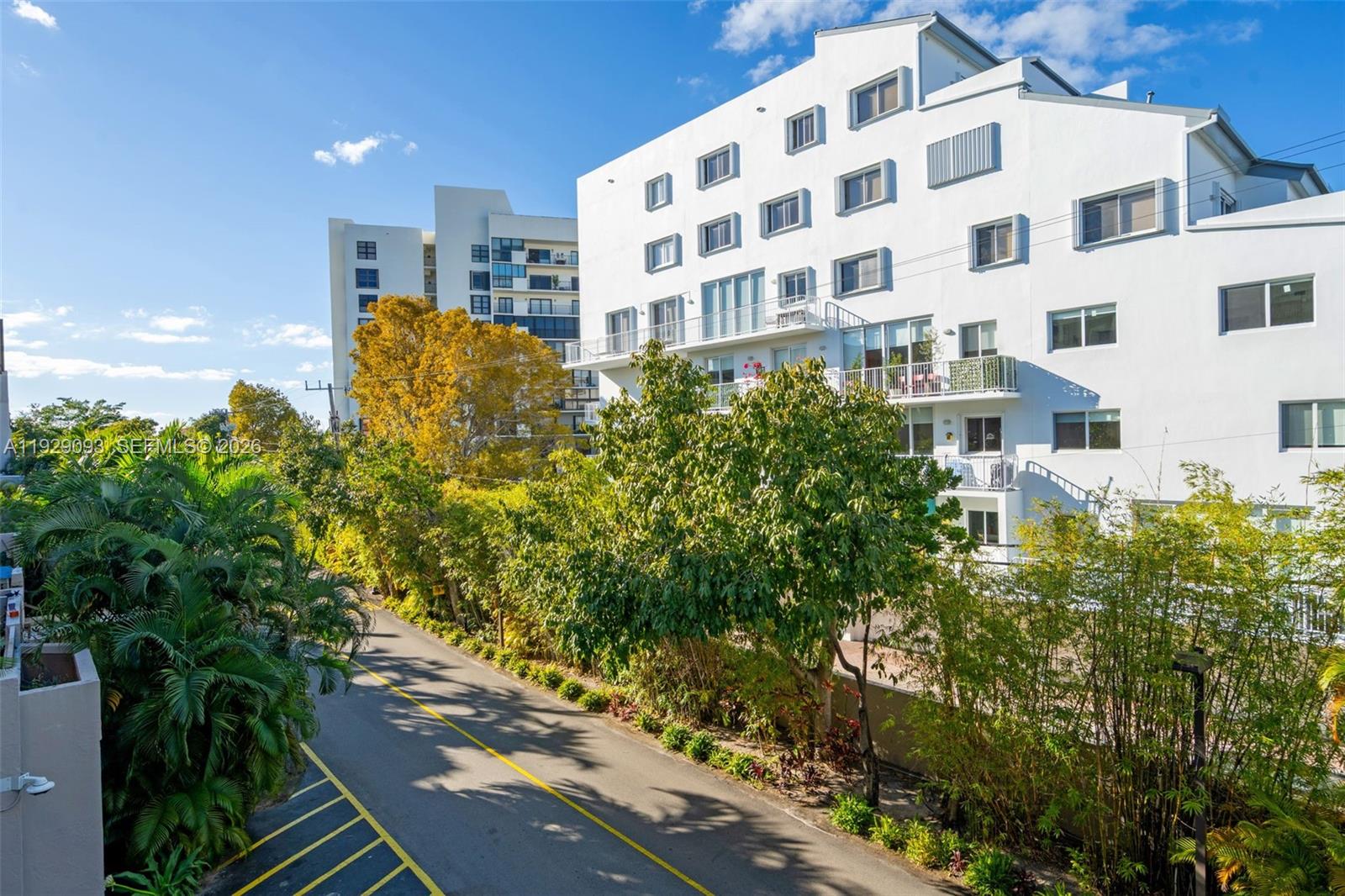 121 CRANDON BL # 248