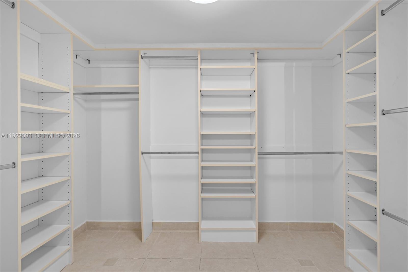 121 CRANDON BL # 248