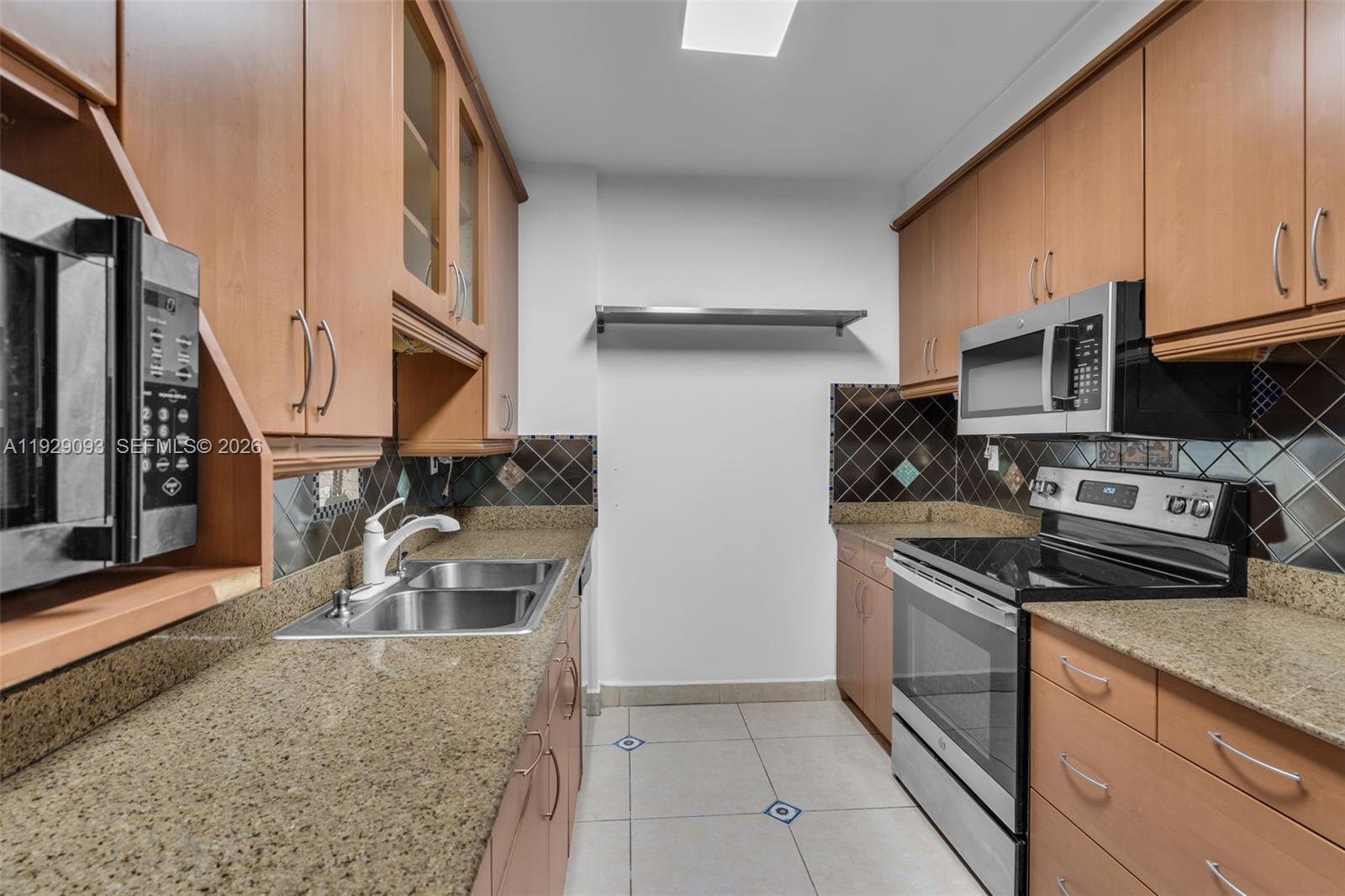 121 CRANDON BL # 248